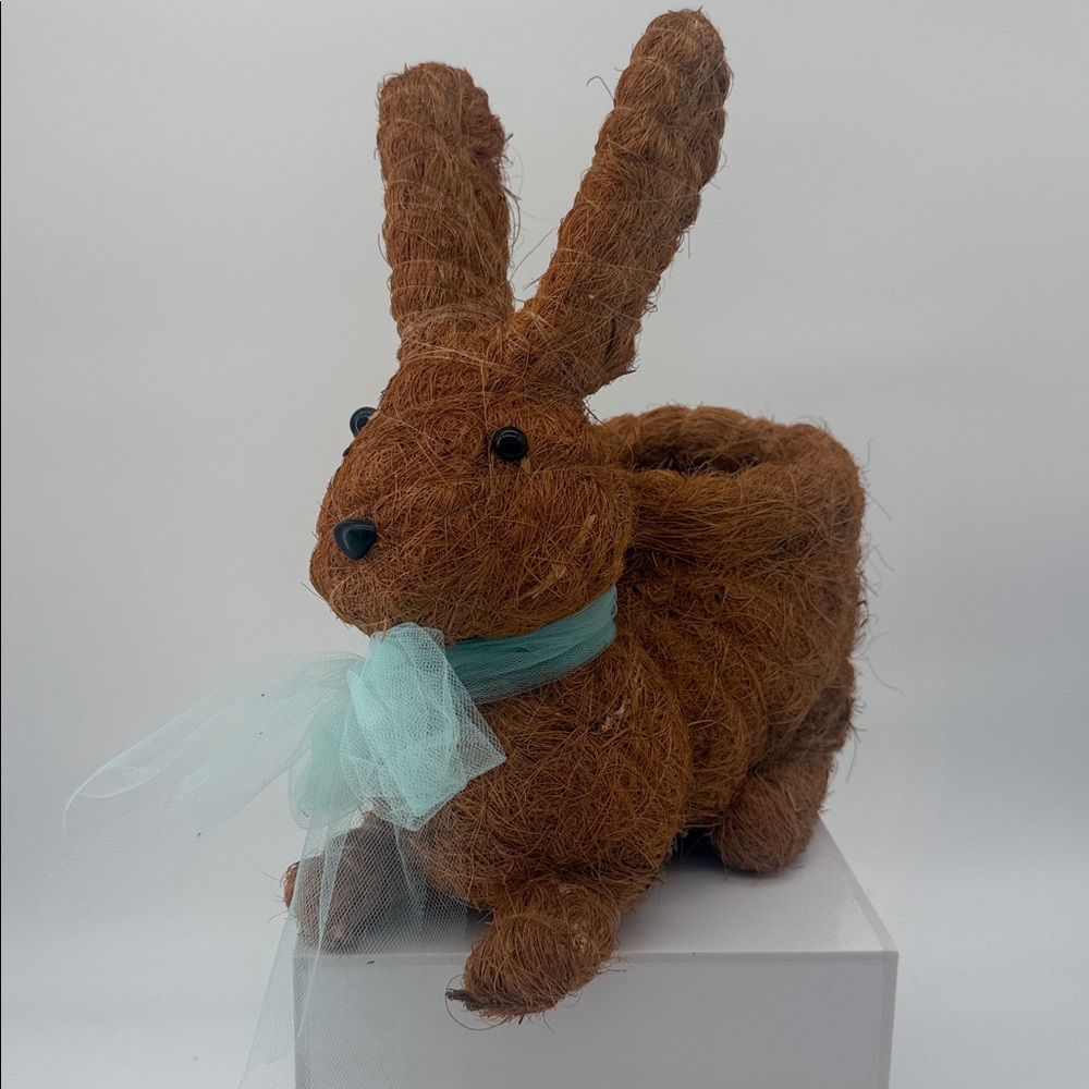 Adorable Straw Bunny Figurine for Easter decoration.